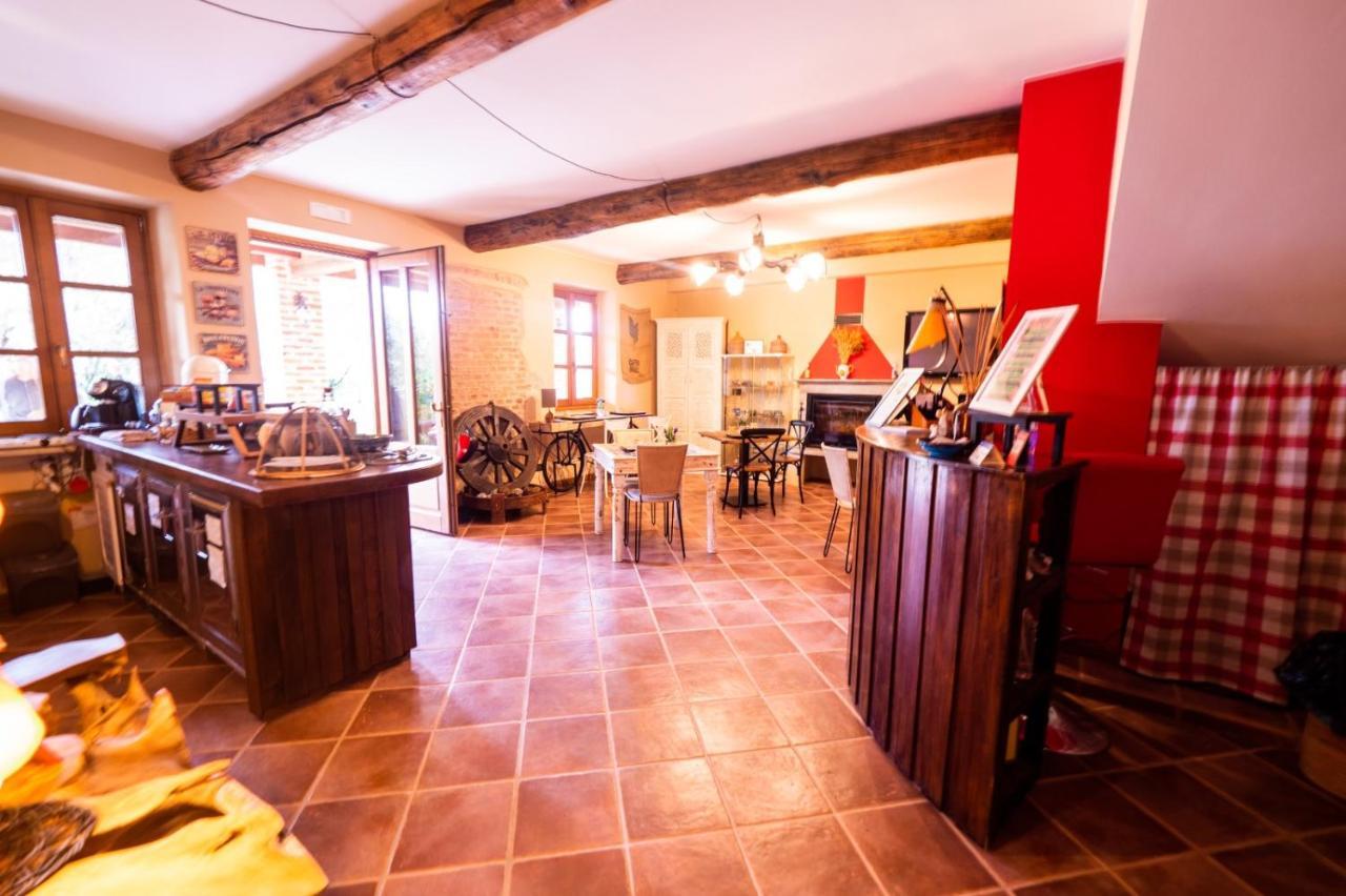 B&B Naturin - Cascina Colombaro Lauriano Buitenkant foto